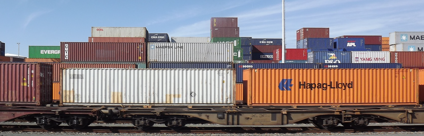 КОНТЕЙНЕРНІ ЗАЛІЗНИЧНІ ПЕРЕВЕЗЕННЯ